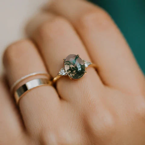 Moss Agte RIngs