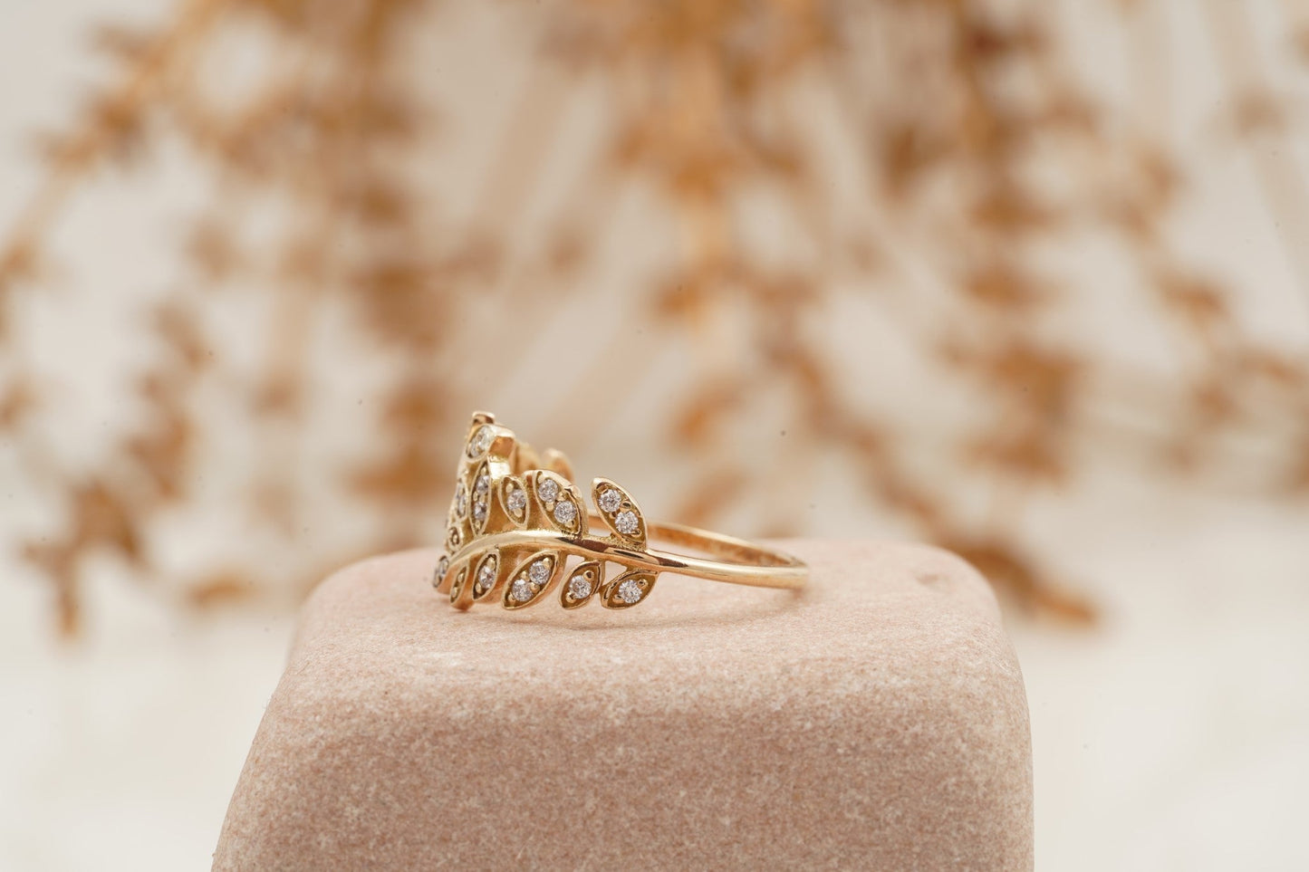 Leaf Diamond Stacking Gold Wedding Band Side Round