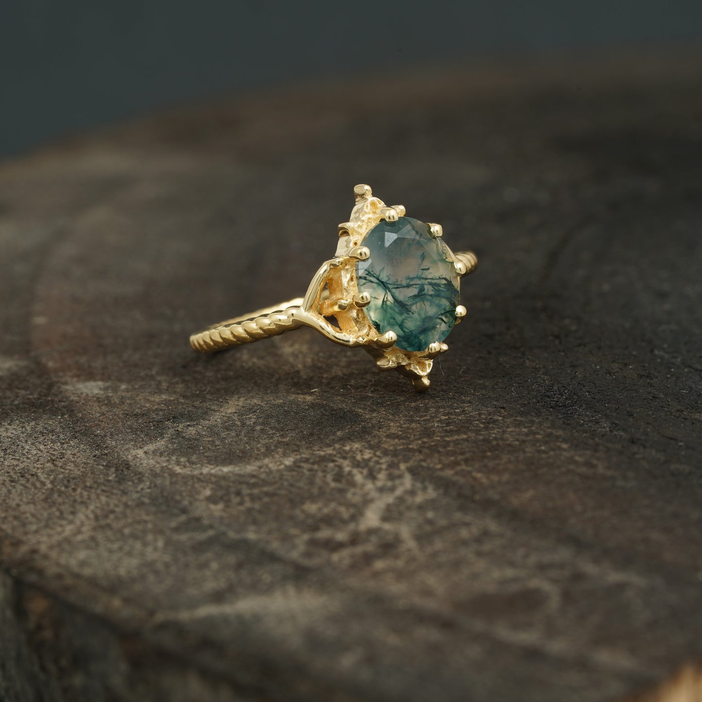 Vintage Oval Moss Agate 14k Gold Engagement Ring