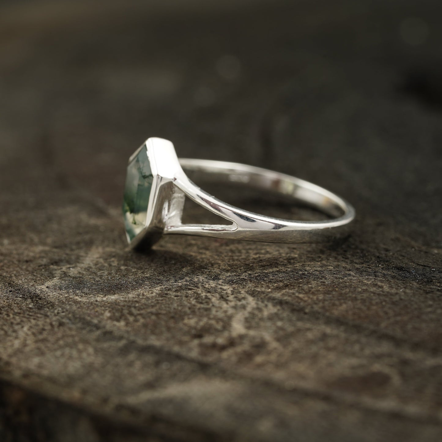 Vintage Bezel Setting Moss Agate Engagement Ring Side Position