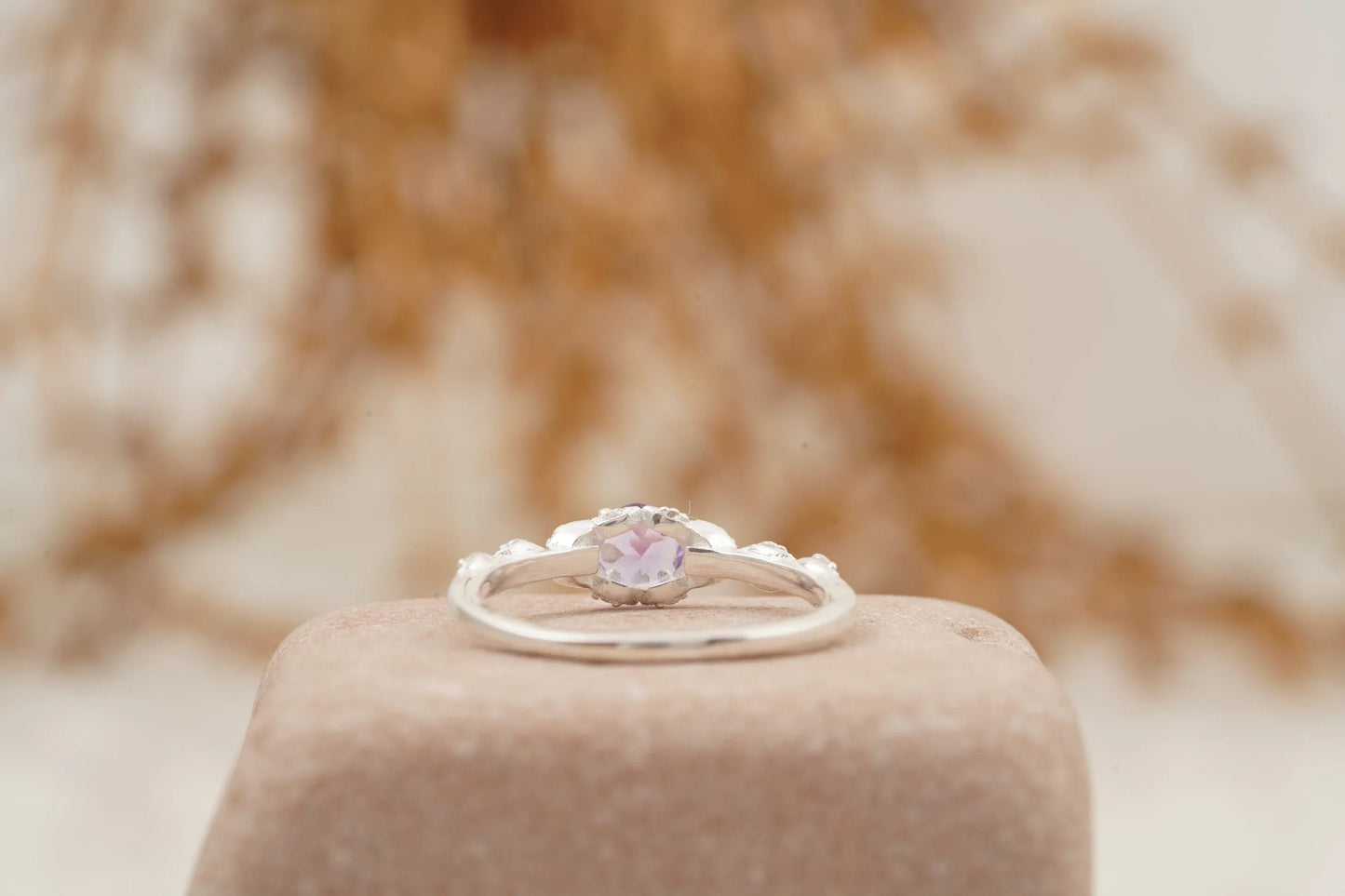 Round Cut Alexandrite 18k White Gold Dainty Engagement Ring - Gigiscc