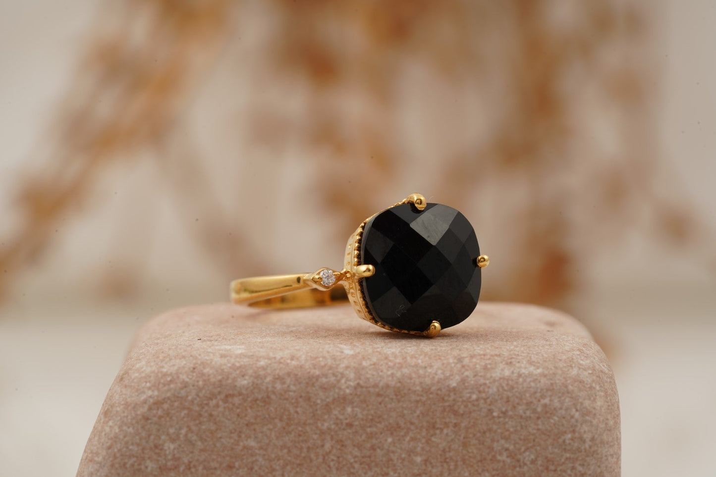 Cushion Black Onyx Vermeil Engagement Ring Rigth Angle