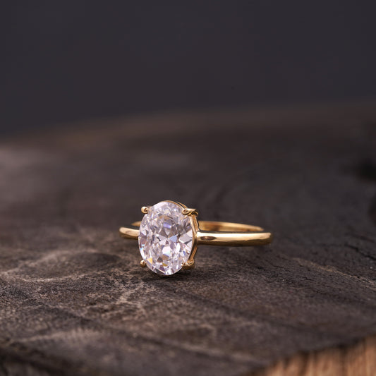 Oval Moissanite Engagement Rings