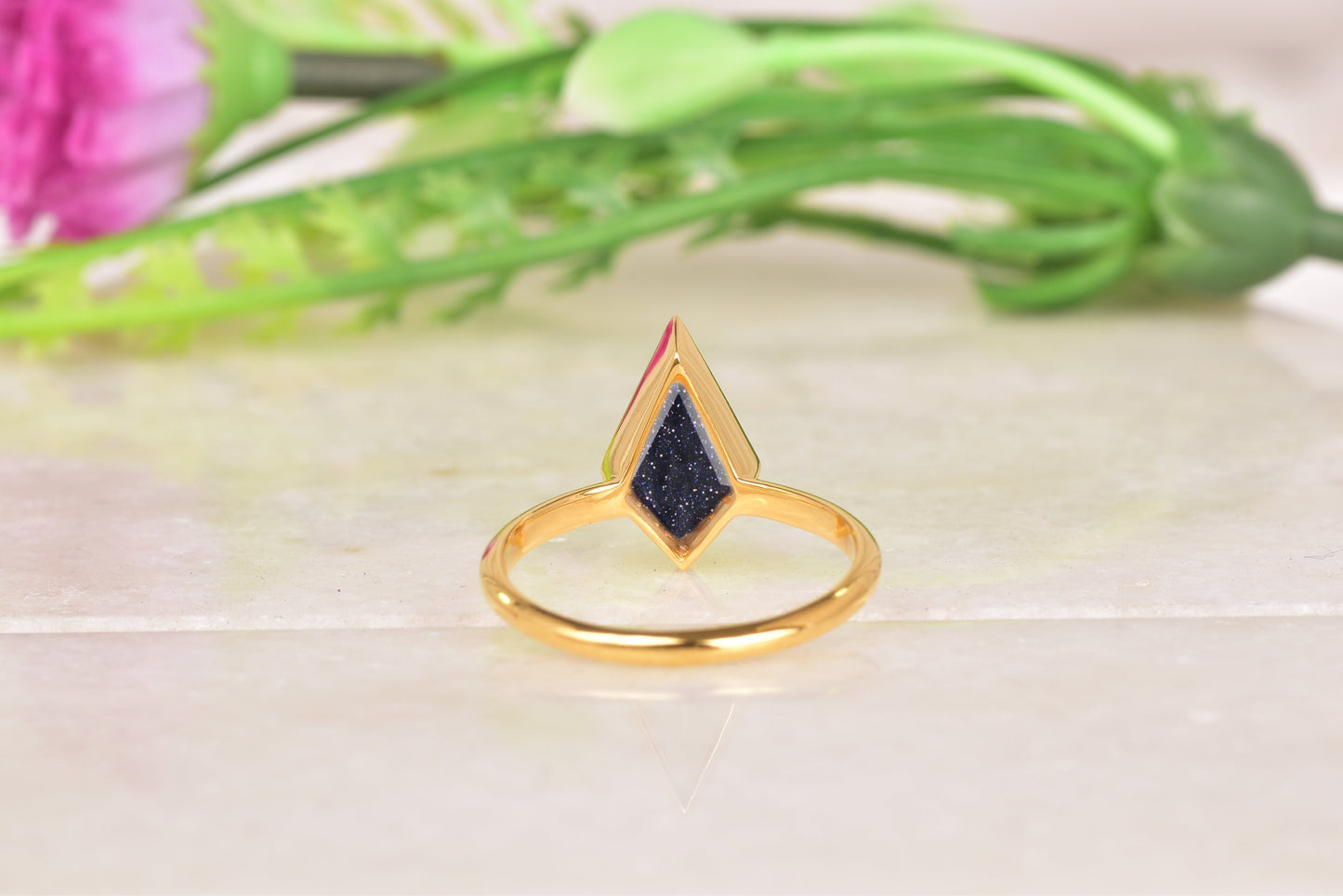 Kite Shaped Sandstone Ring