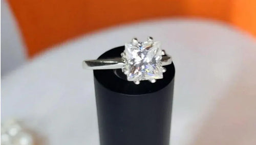 2ct Princess Cut Solitaire Moissanite Ring - Gigiscc