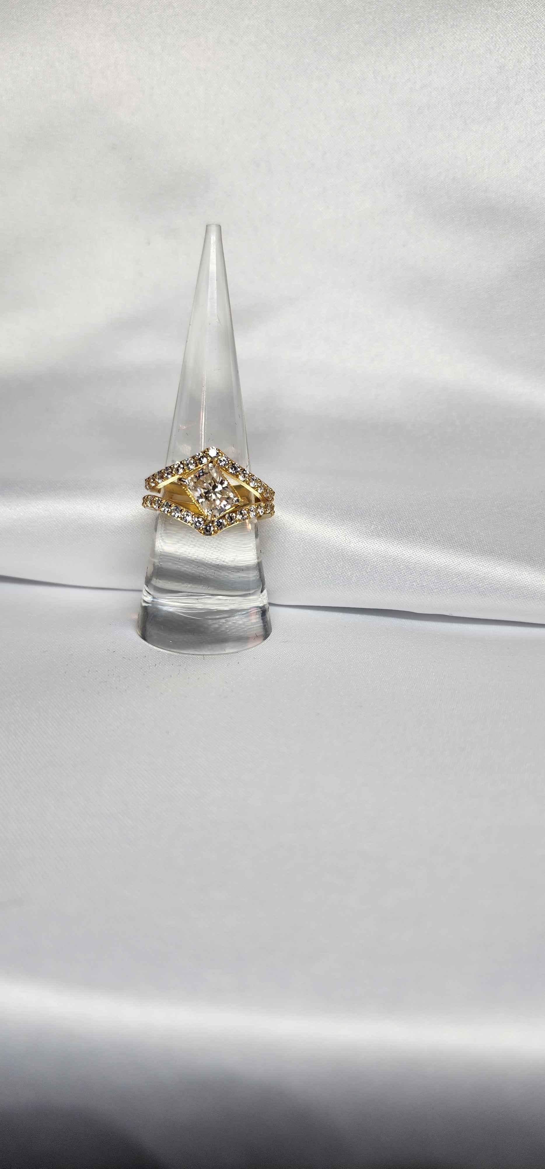 2ct Radiant Cut Moissanite with guard setting. - Gigiscc