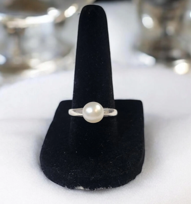8mm Solitaire Sterling Silver ring