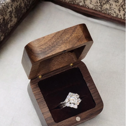 Collection image for: Silver rings