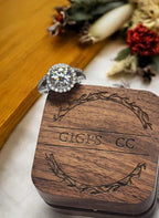 Exquisite 8mm 2ct Round Halo Moissanite Ring - Gigiscc