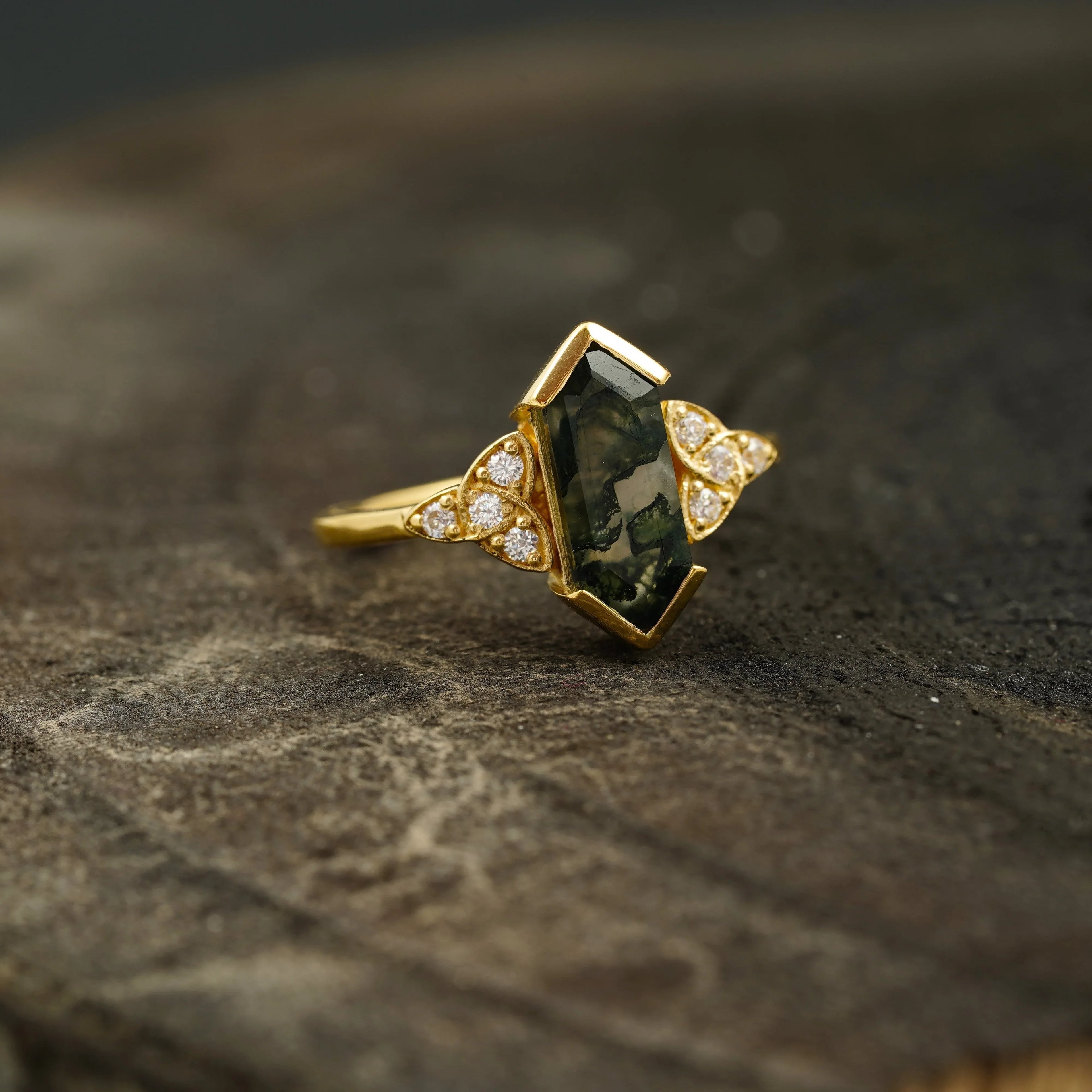 Moss Agate Hexagon Engagement Ring - Gigiscc