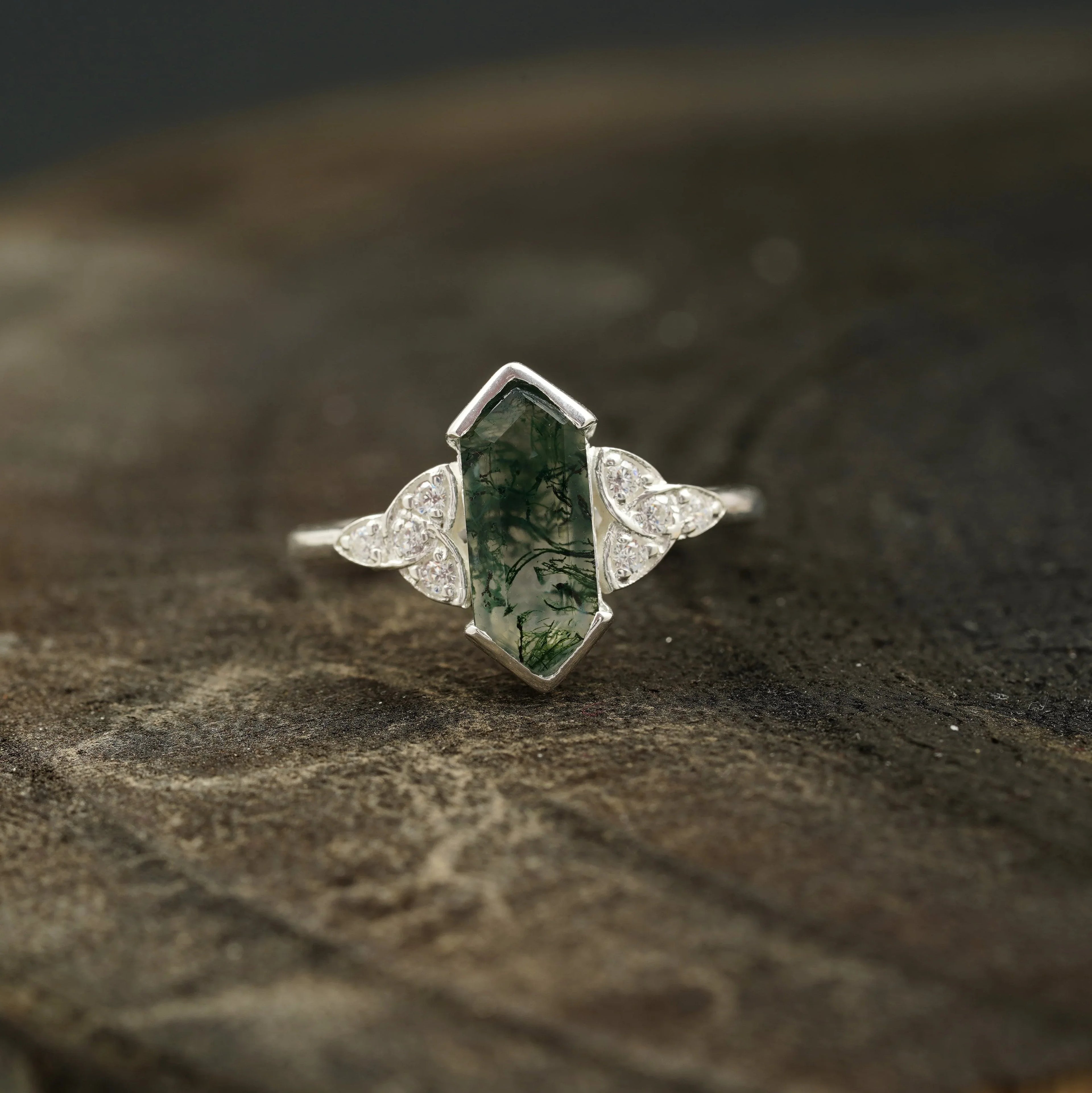 Moss Agate Hexagon Engagement Ring - Gigiscc