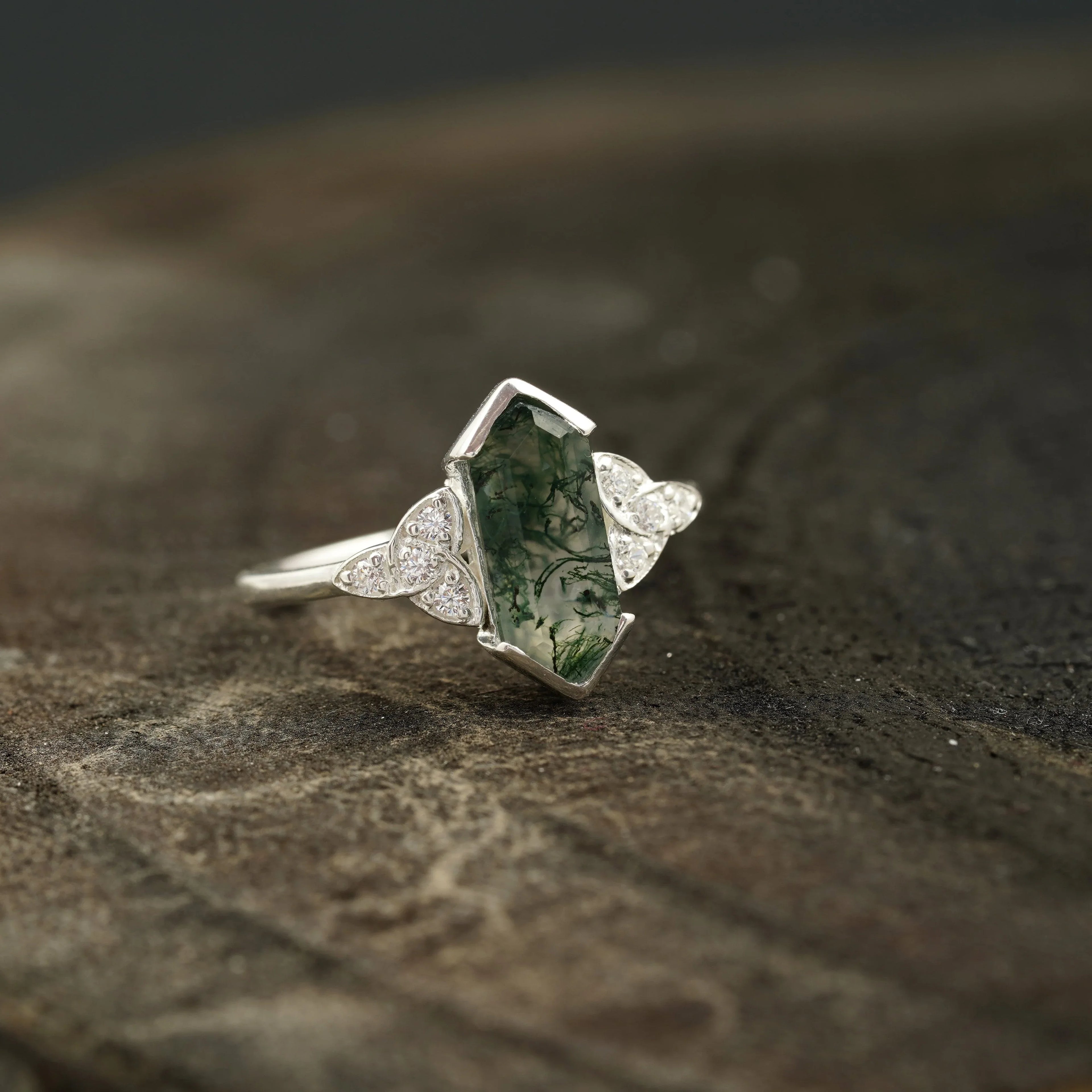 Moss Agate Hexagon Engagement Ring - Gigiscc