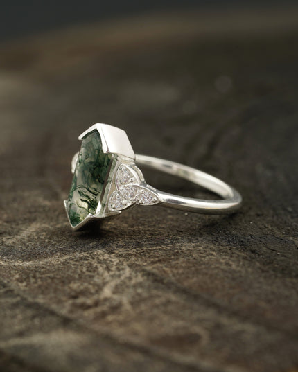 Moss Agate Hexagon Engagement Ring SIde Position