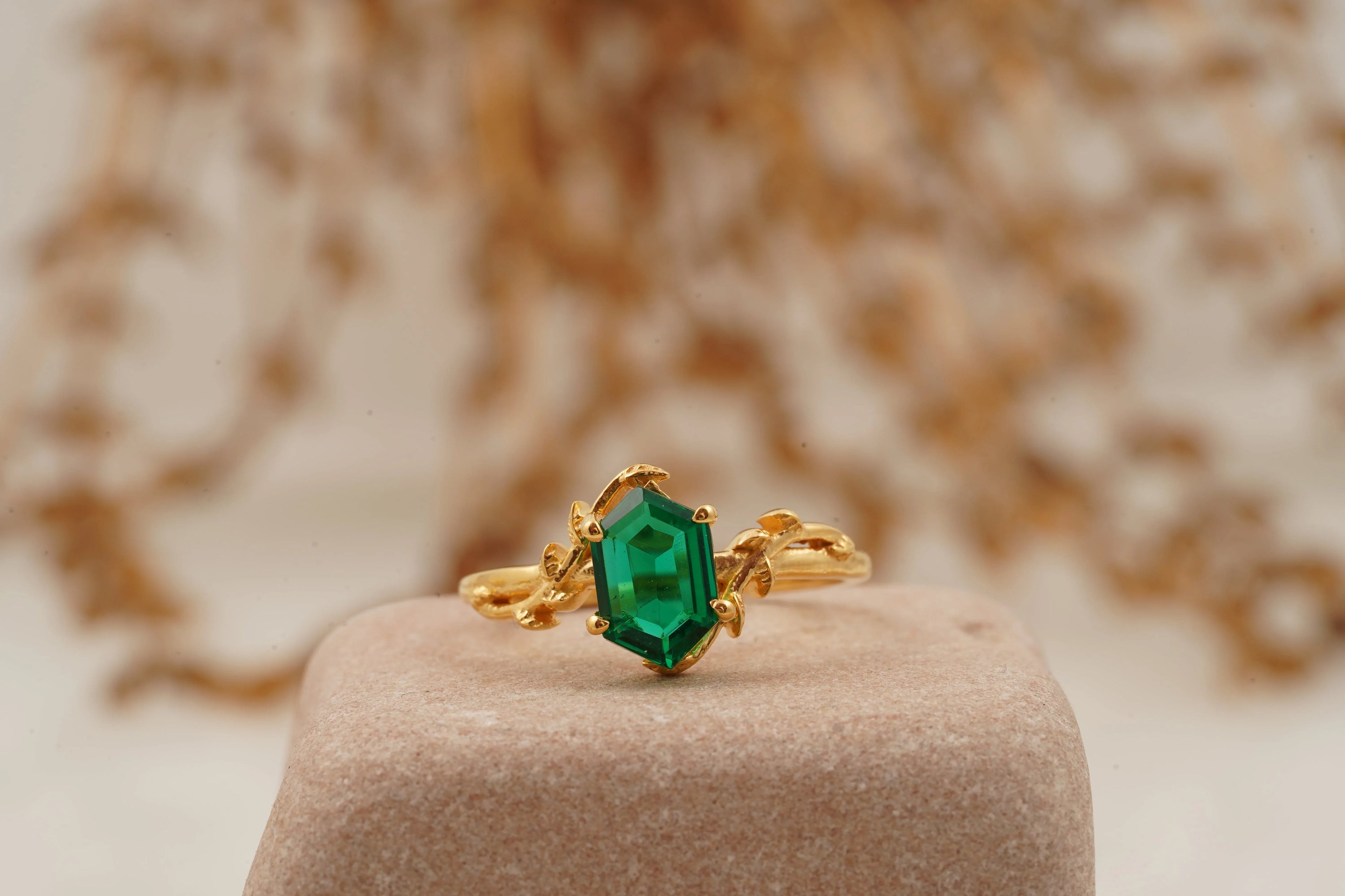 Emerald Hexagon Engagement Ring - Gigiscc