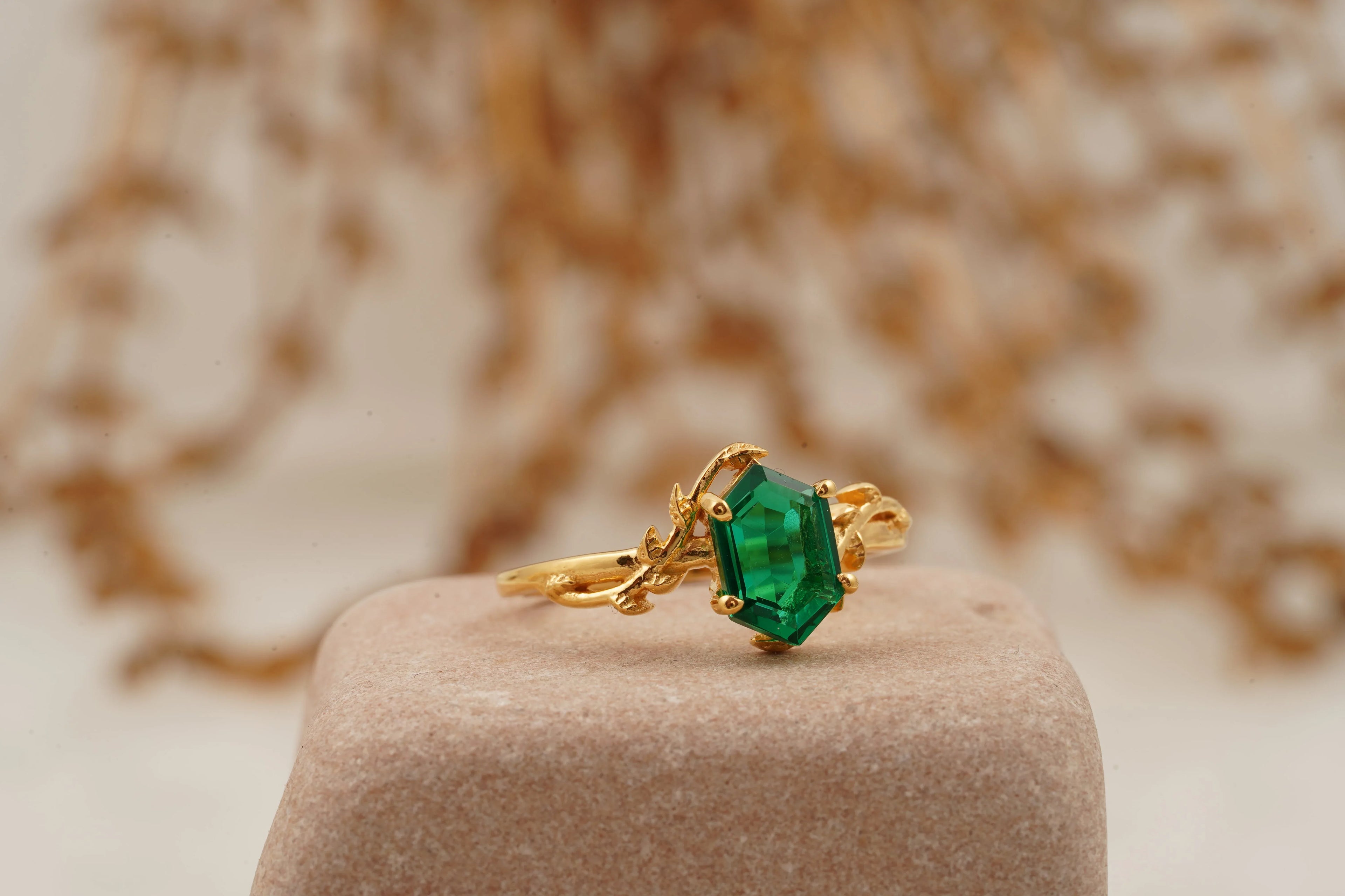 Emerald Hexagon Engagement Ring - Gigiscc