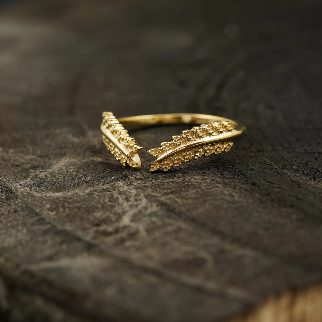 Vintage Leaf Open Wedding Band - Gigiscc