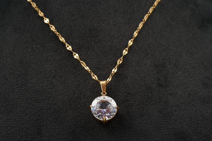 Round Diamond Solid Gold Pendant With Gold Chain