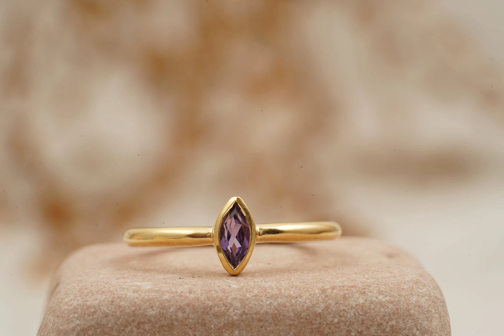 Bezel Set Dainty Marquise Alexandrite Stacking Ring For Women - Gigiscc