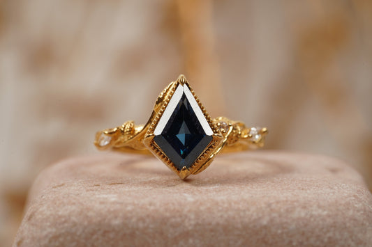 Kite Sapphire Art Deco Engagement Ring | Solid Gold