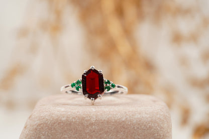 Hexagon Cut Red Garnet Gemstone Cluster Ring