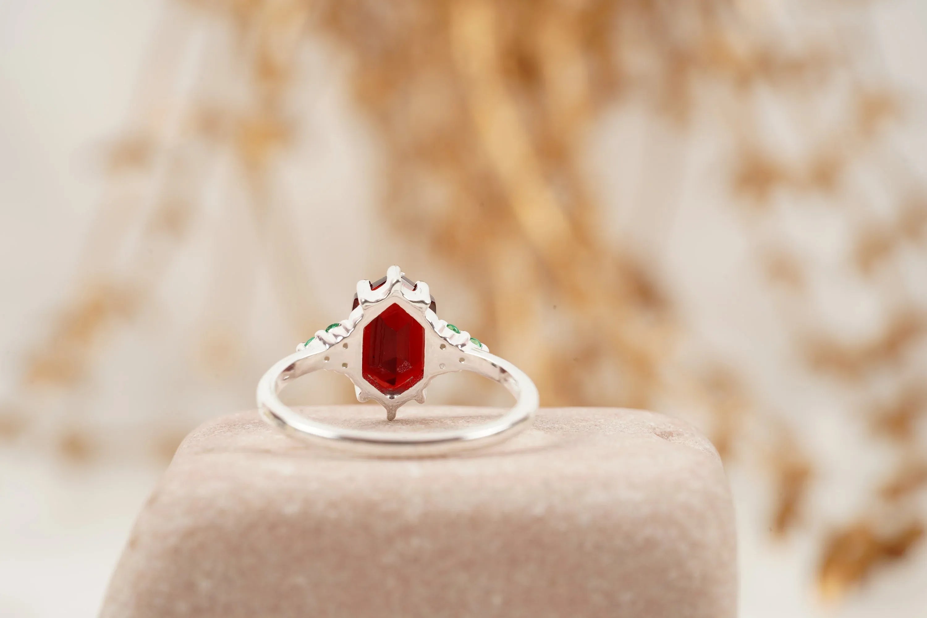 Hexagon Cut Red Garnet Gemstone Cluster Ring - Gigiscc
