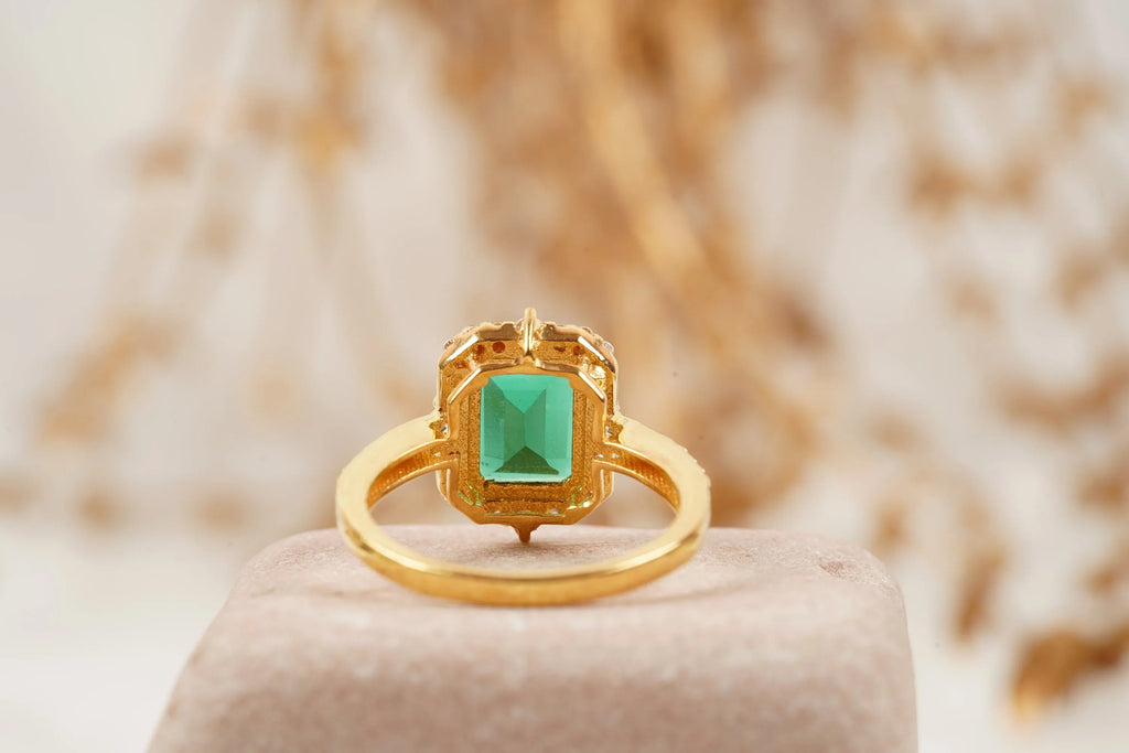 Emerald Cut Cluster Halo Engagement Ring - Gigiscc