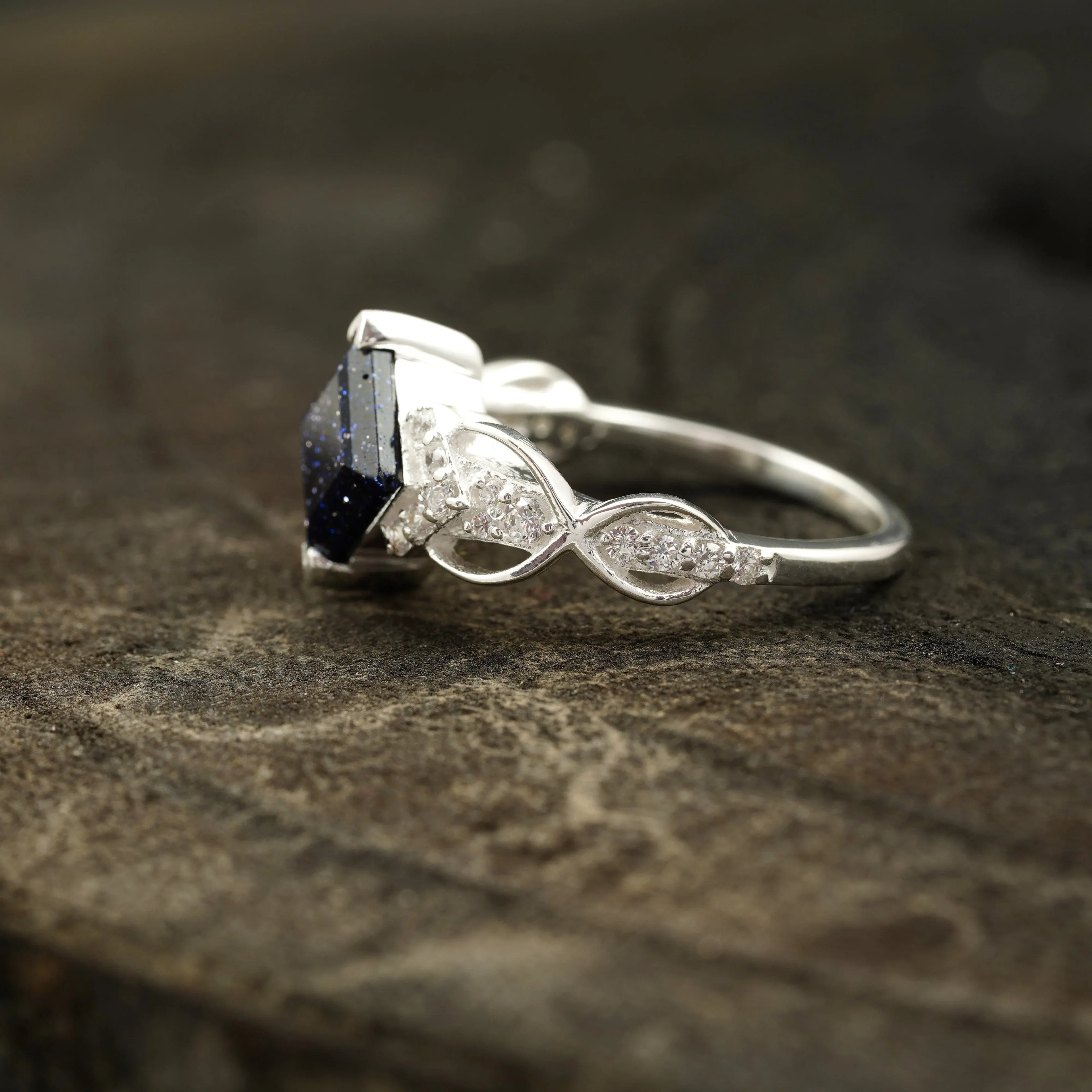 Princess Cut Blue Sandstone Engagement Ring - Gigiscc