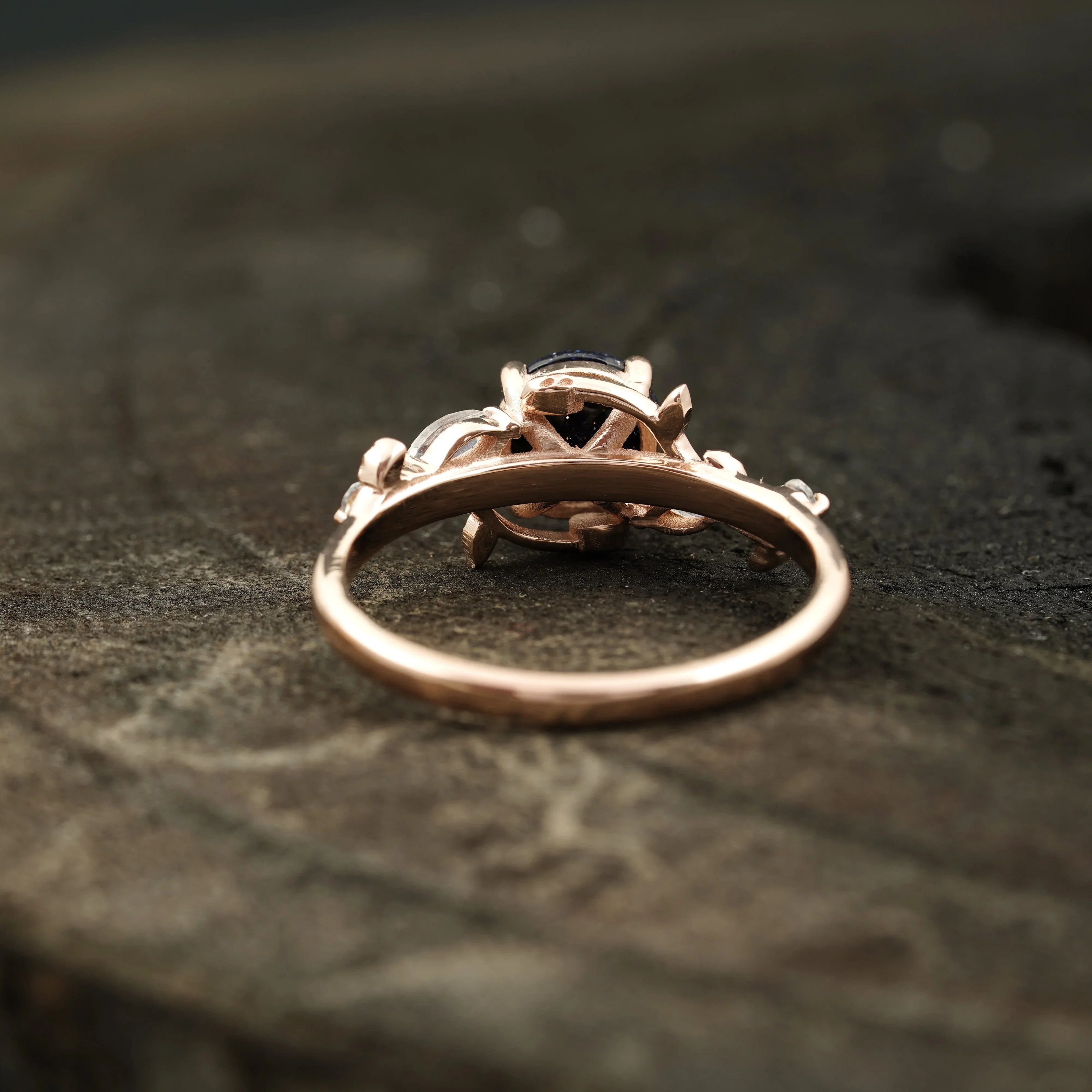 Blue Sandstone Leaf Design Engagement Rings - Gigiscc