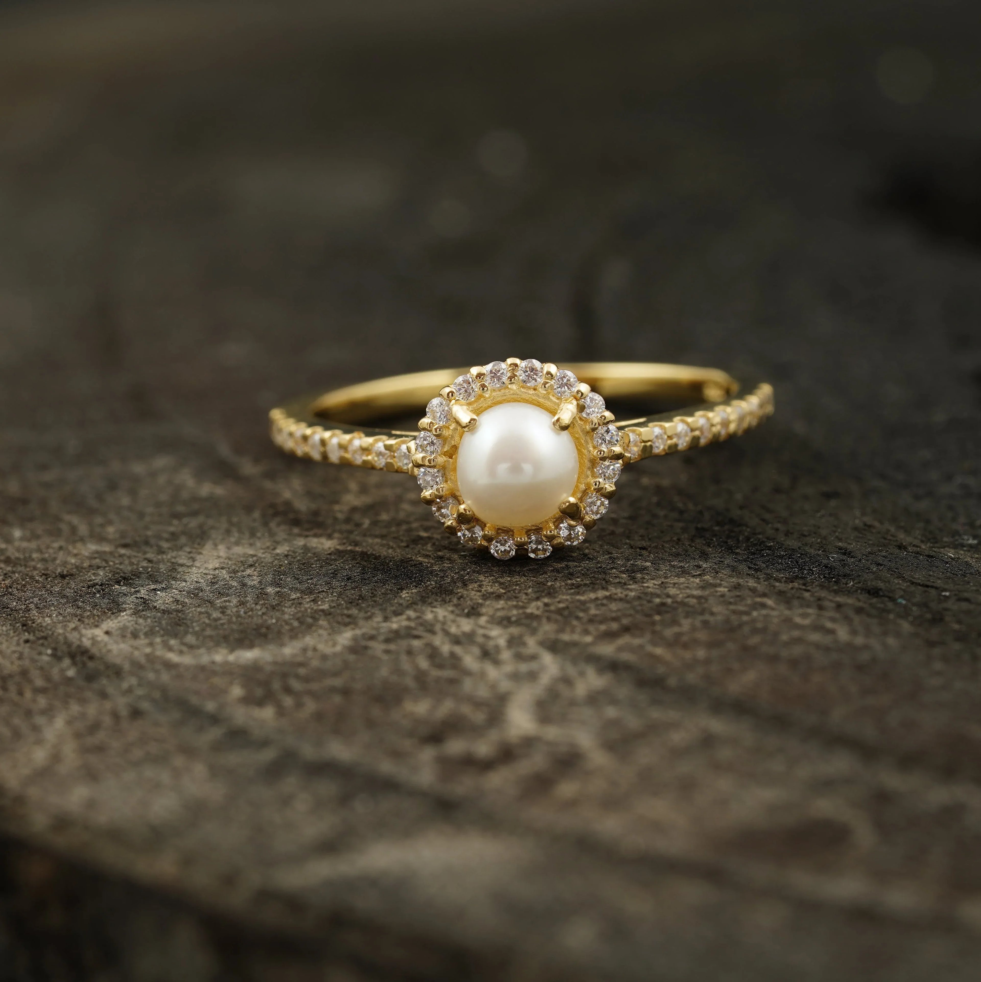 Pearl & Diamond Silver Engagement Ring - Gigiscc