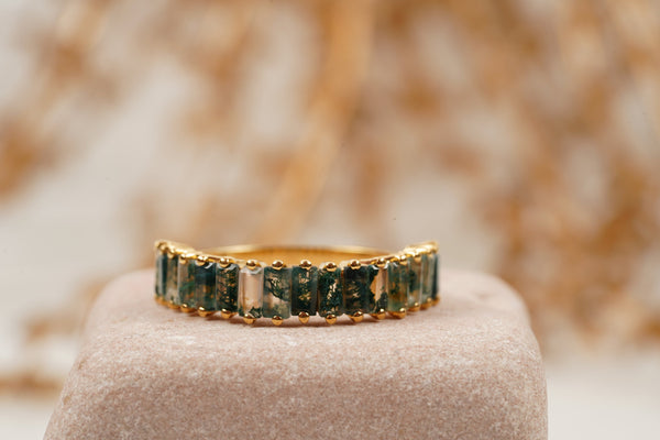 Baguette Cut Moss Agate Stone Wedding Band | Elegant Ring