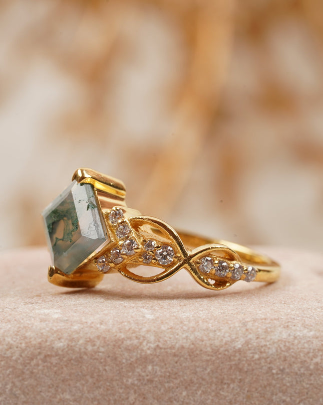 Princess cut Moss Agate engagement ring