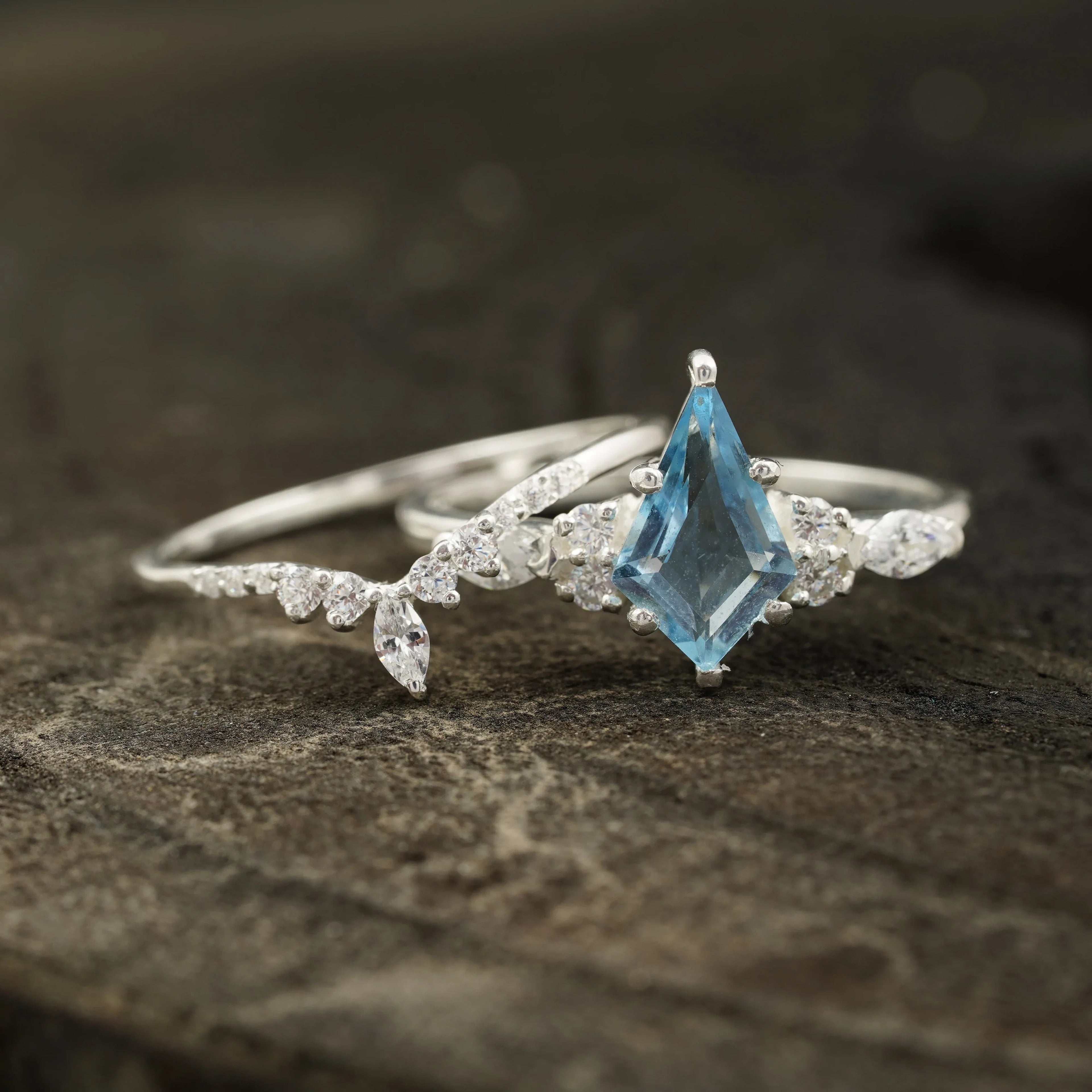 Kite Aquamarine White Gold Engagement Ring Set - Gigiscc