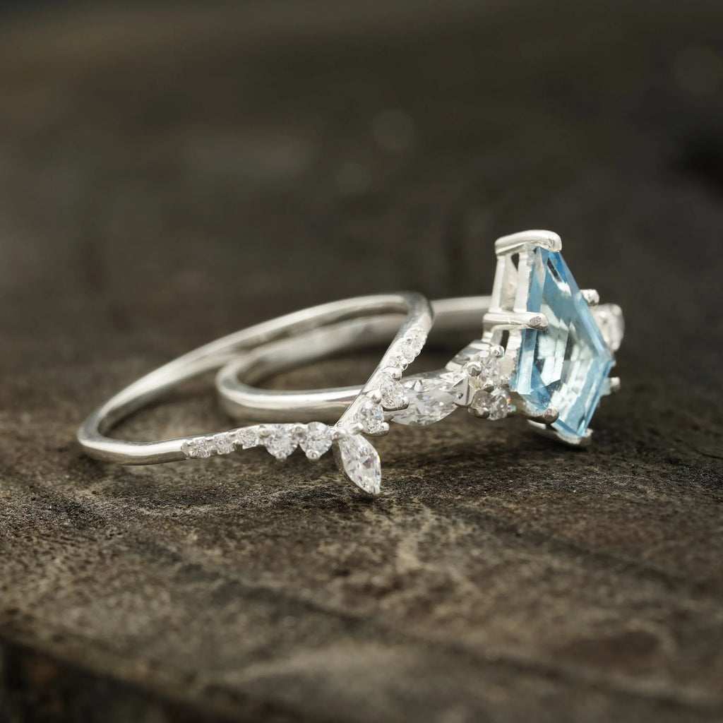 Kite Aquamarine White Gold Engagement Ring Set - Gigiscc