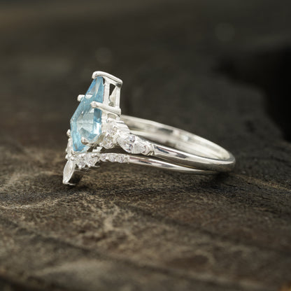 Modern and timeless wedding band design