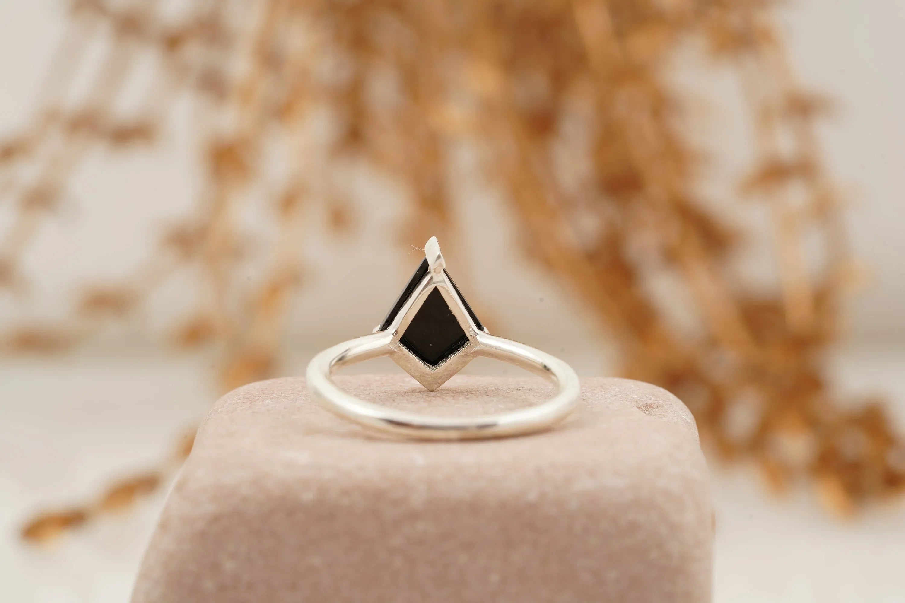 Black Onyx Kite Shaped Engagement Ring 925 Sterling Silver - Gigiscc