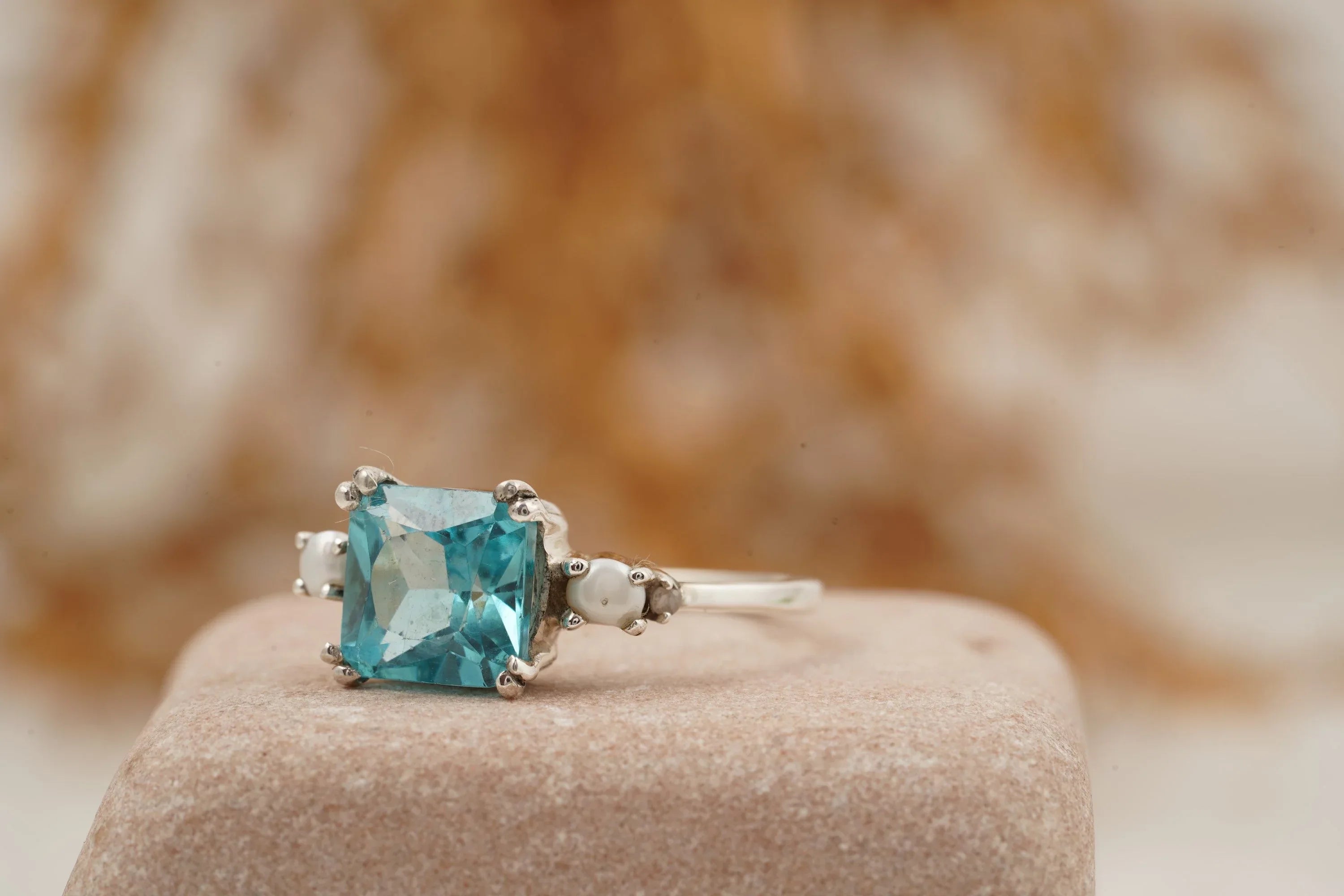 Unique Cushion Cut Aquamarine And Pearl Engagement Ring - Gigiscc