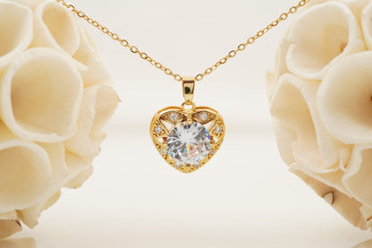 Diamond Heart Necklace with Gold Chain – Elegant Gift