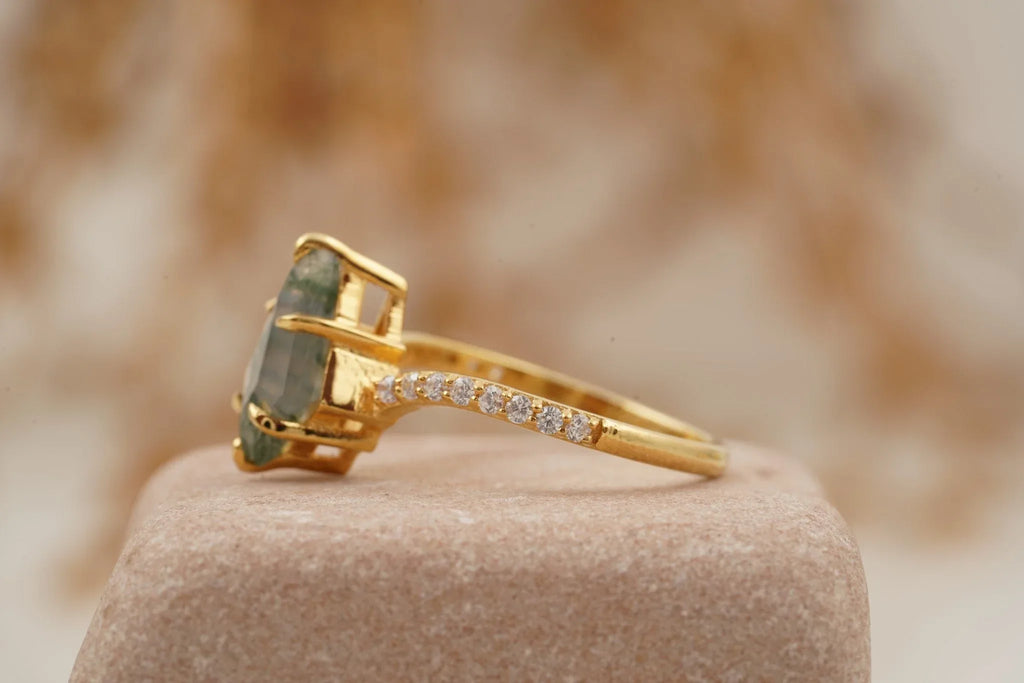 Kite Moss Agate Halo Diamond Engagement Ring - Gigiscc