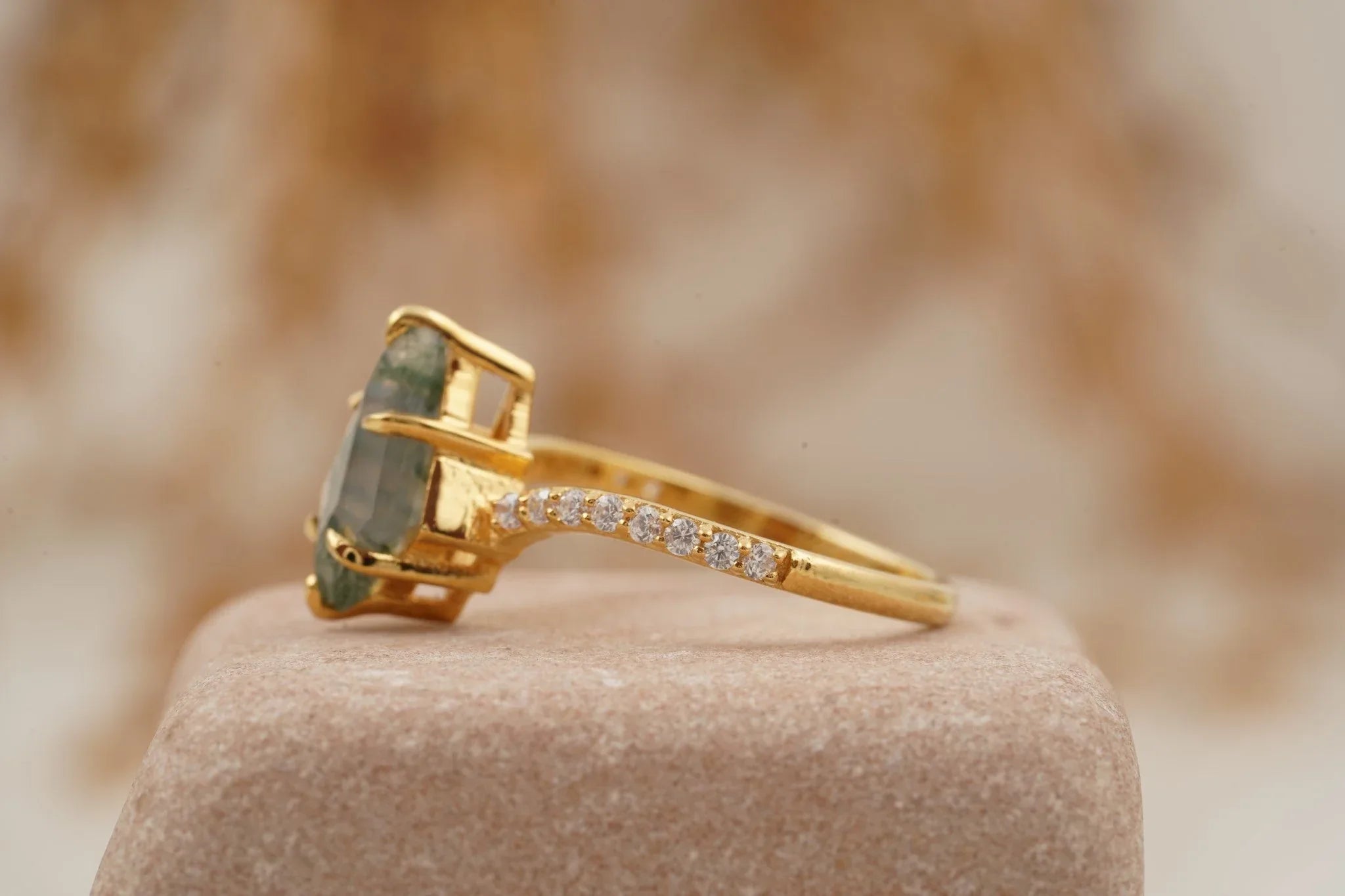 Kite Moss Agate Halo Diamond Engagement Ring - Gigiscc