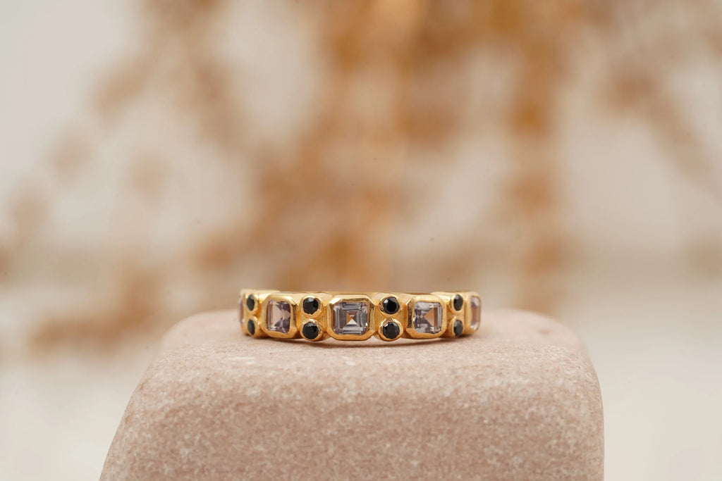 Princess Cut Alexandrite Wedding Band 14K Solid Gold Band - Gigiscc