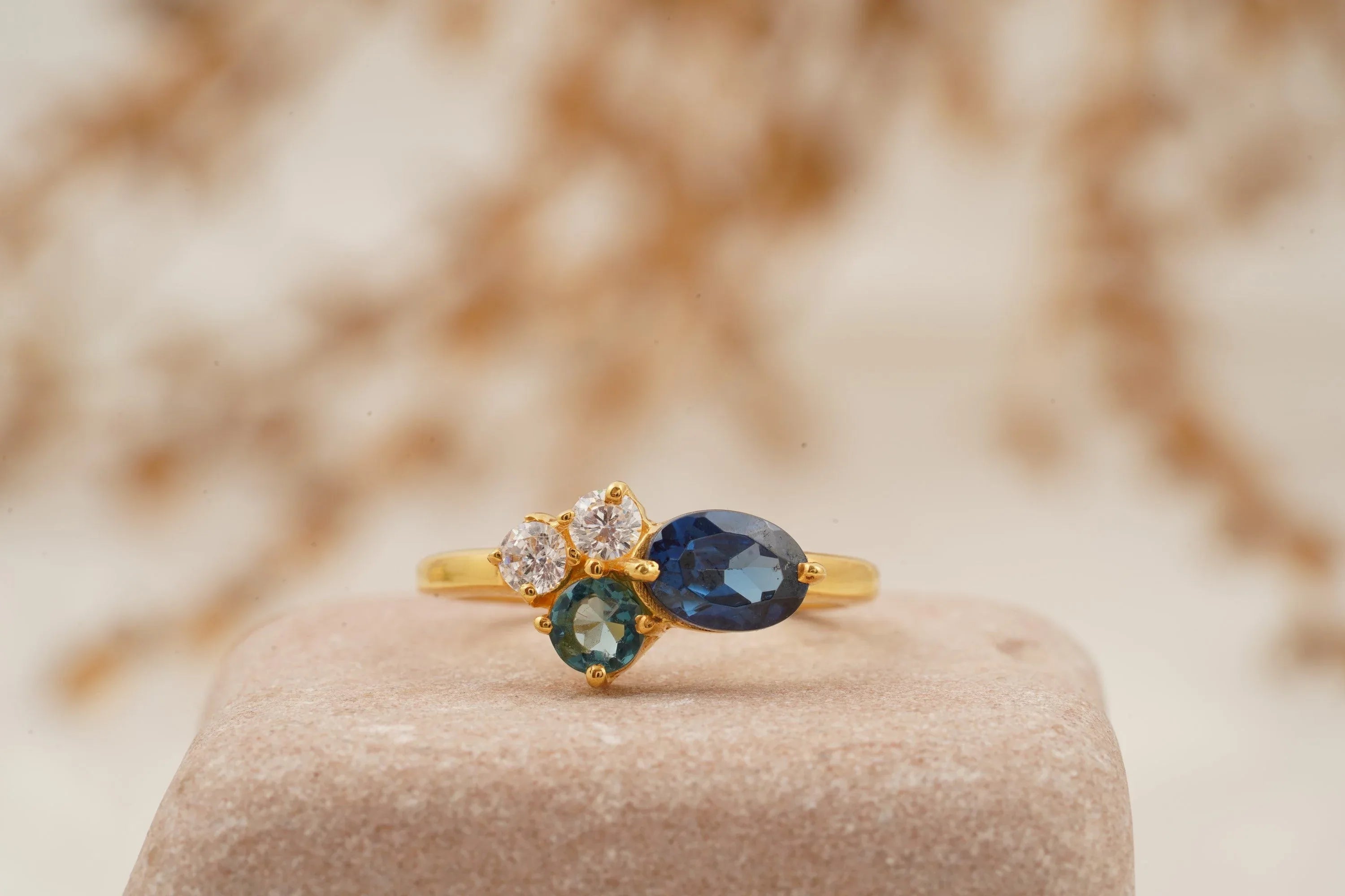 Cluster Sapphire Multi-Stone Stacking 14K Yellow Gold Ring - Gigiscc