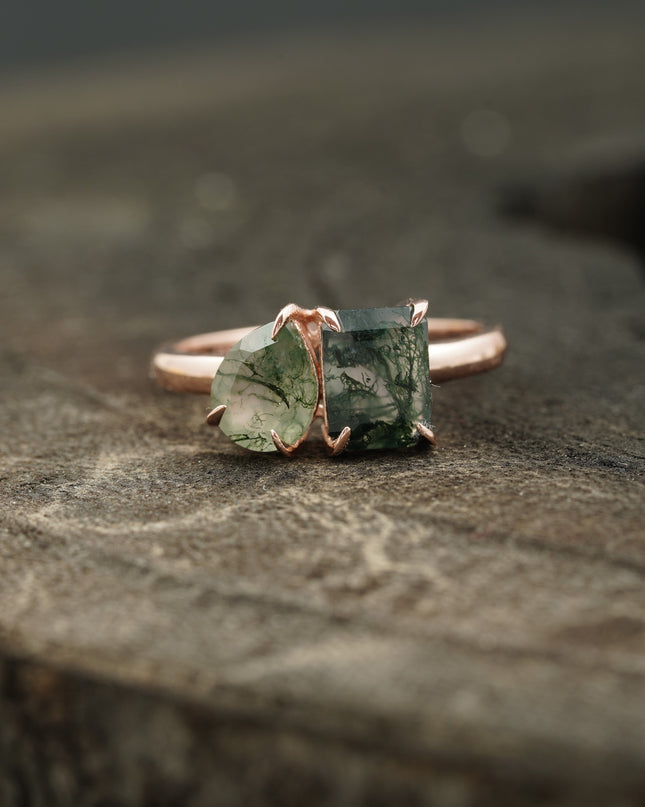Toi et moi moss agate emerald ring