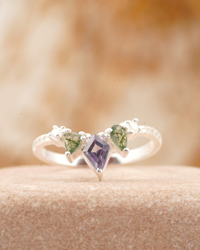 Kite Shaped Alexandrite 925 Sterling Silver Wedding Band