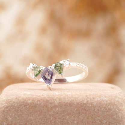 Kite Shaped Alexandrite 925 Sterling Silver Wedding Band