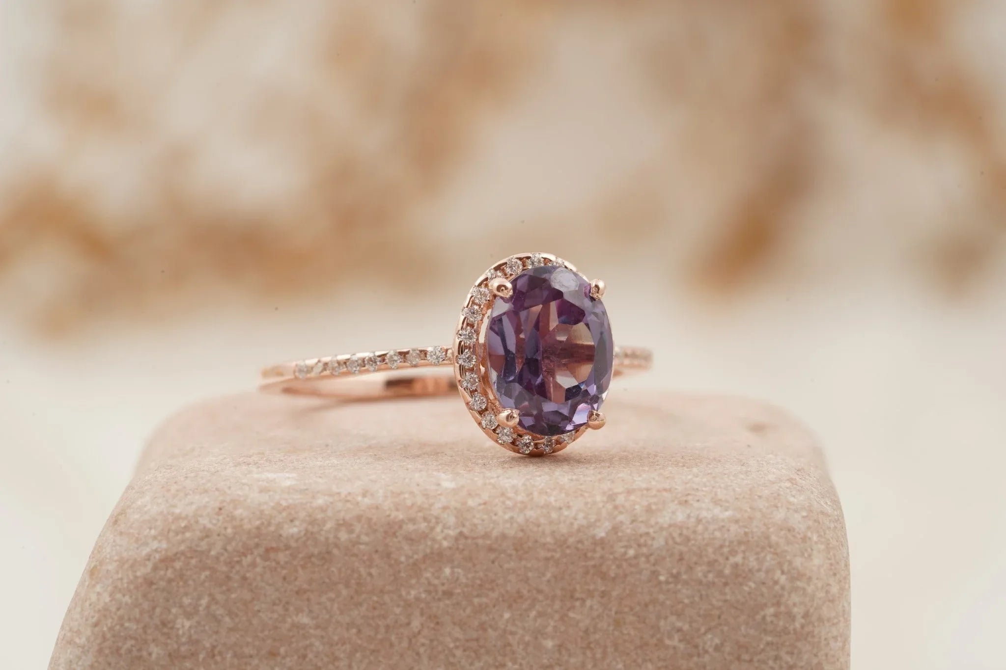 Oval Alexandrite Color-Change Stone 14K Rose Gold Halo Diamond Engagement Ring - Gigiscc