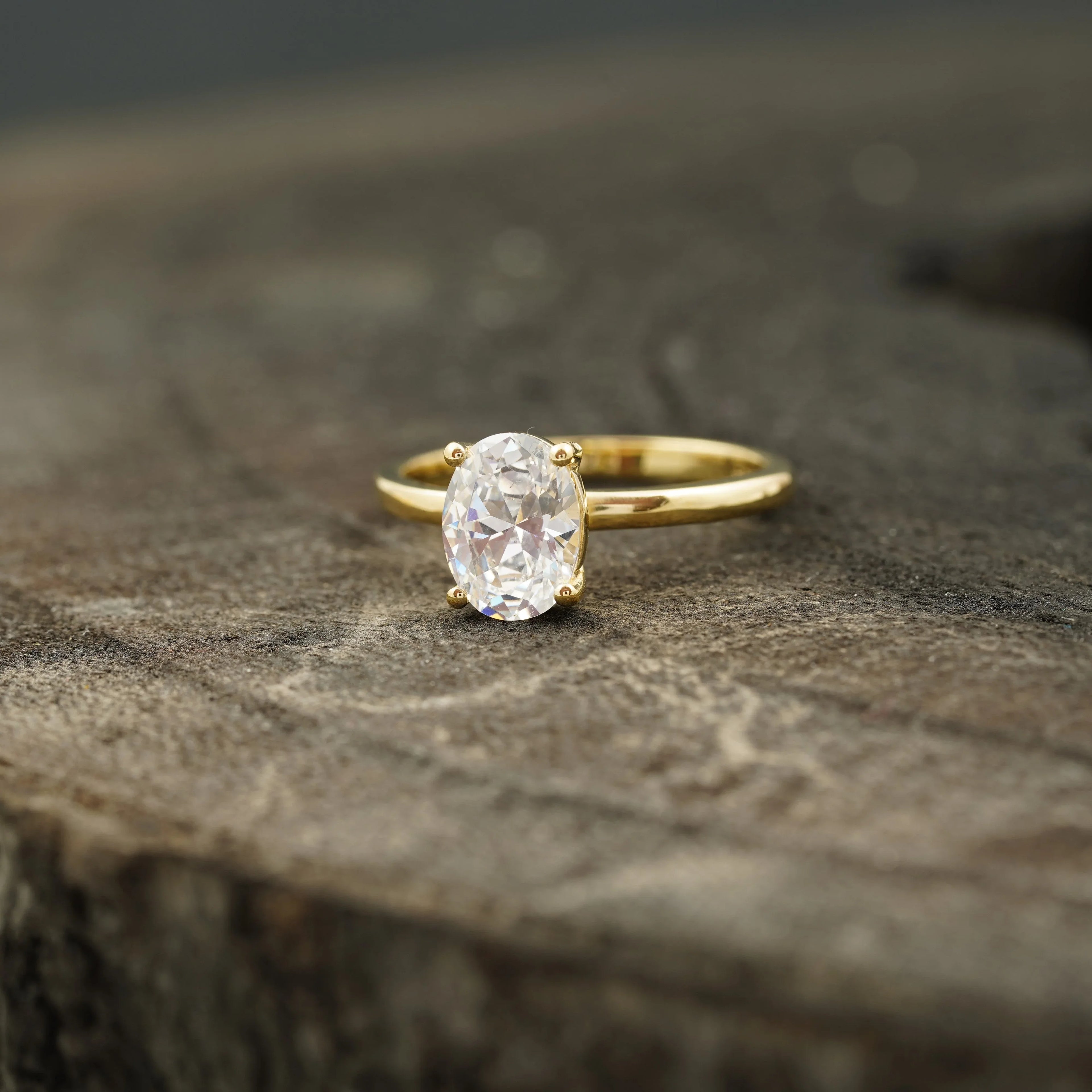 Oval Moissanite Solitaire Ring 10k Solid Gold - Gigiscc