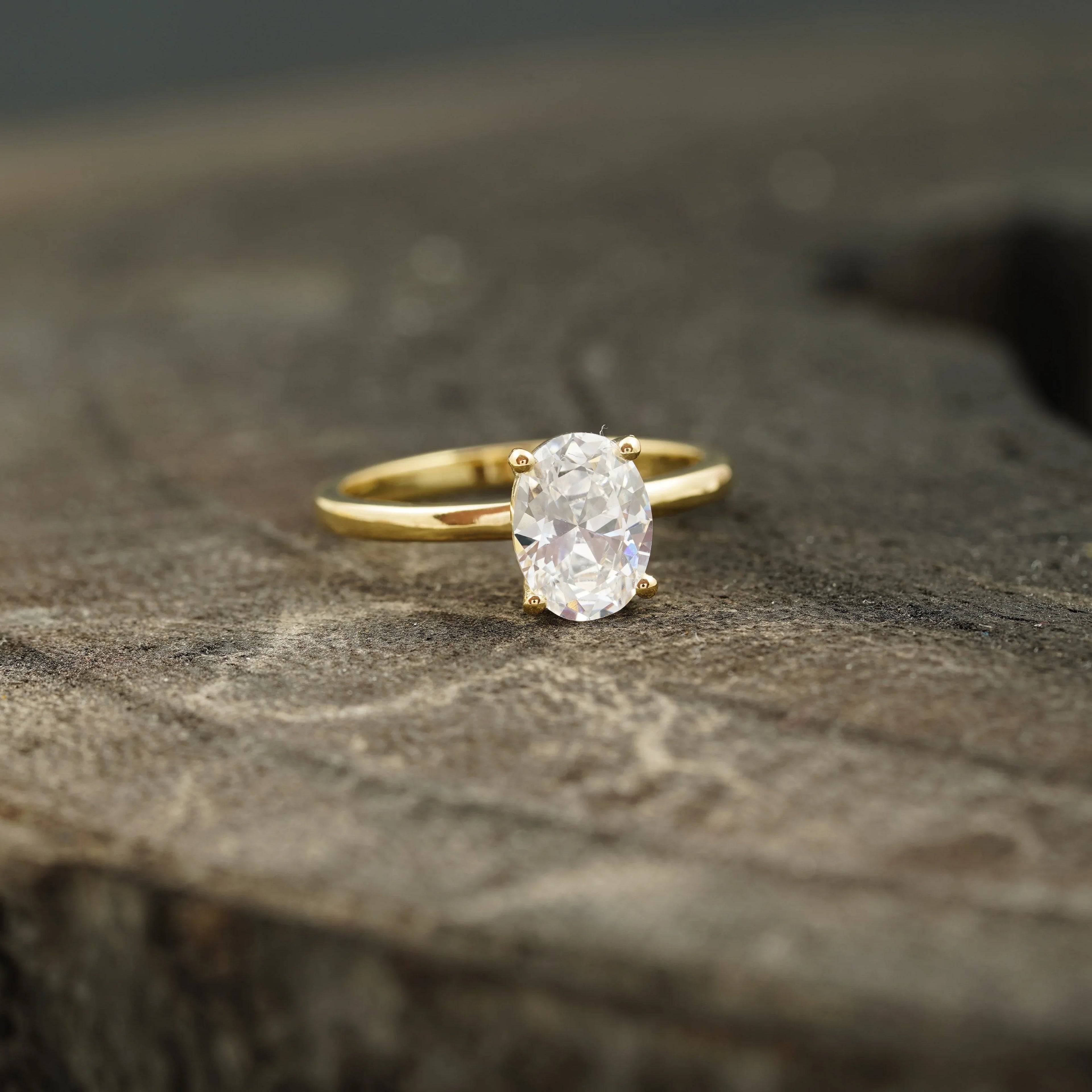 Oval Moissanite Solitaire Ring 10k Solid Gold - Gigiscc