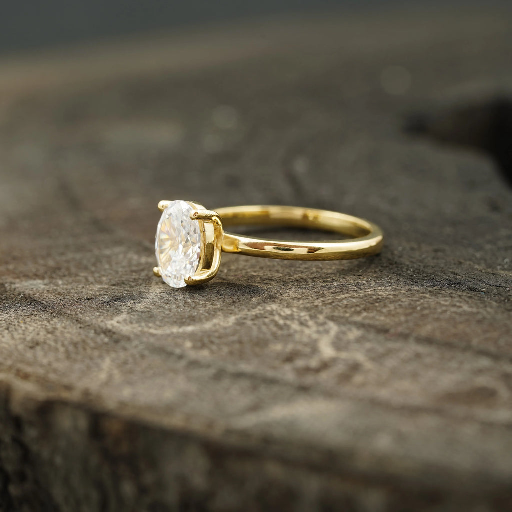 Oval Moissanite Solitaire Ring 10k Solid Gold - Gigiscc