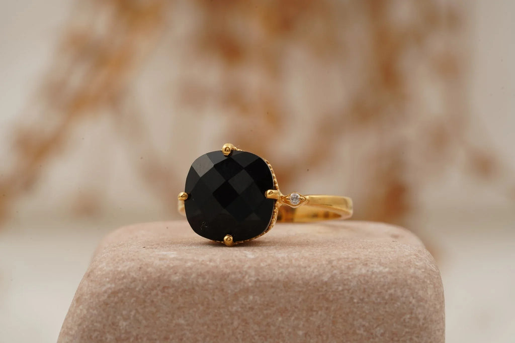 Cushion Black Onyx Vermeil Engagement Ring - Gigiscc