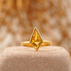 Kite-Shaped Citrine Gold Engagement Ring - Gigiscc